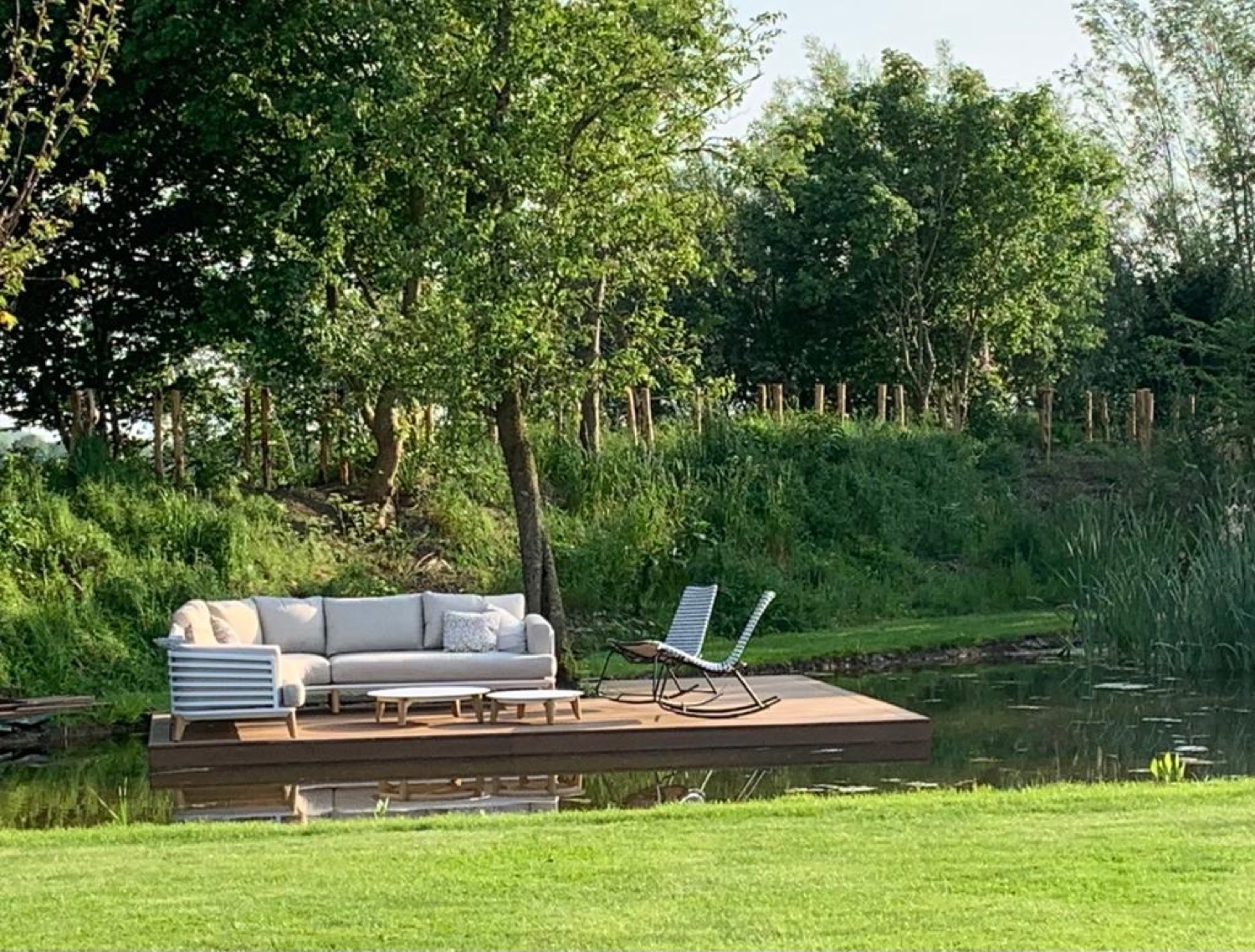 Vlonder in natuurtuin, tuinproject in Herwijnen e.o.